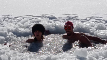Image 2 of 5 -
Experience the Wim Hof Method to get an impression of at Image 2 of 5 -
Experience the Wim Hof Method to get an impression of at