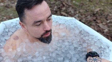 Image 12 of 13 -
Experience the Wim Hof Method to get an impression of at Image 12 of 13 -
Experience the Wim Hof Method to get an impression of at