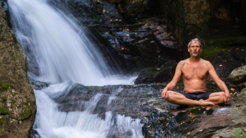 Image 12 of 12 -
Experience the Wim Hof Method to get an impression of at Image 12 of 12 -
Experience the Wim Hof Method to get an impression of at
