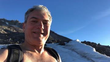 Image 1 of 3 -
Experience the Wim Hof Method to get an impression of at Image 1 of 3 -
Experience the Wim Hof Method to get an impression of at