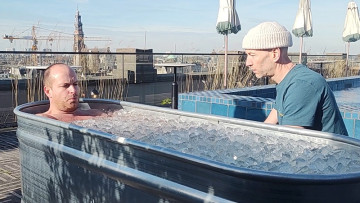 Image 2 of 6 -
Experience the Wim Hof Method to get an impression of at Image 2 of 6 -
Experience the Wim Hof Method to get an impression of at