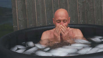 Image 49 of 65 -
Experience the Wim Hof Method to get an impression of at Image 49 of 65 -
Experience the Wim Hof Method to get an impression of at