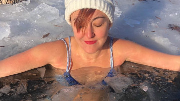 Image 3 of 4 -
Experience the Wim Hof Method to get an impression of at Image 3 of 4 -
Experience the Wim Hof Method to get an impression of at