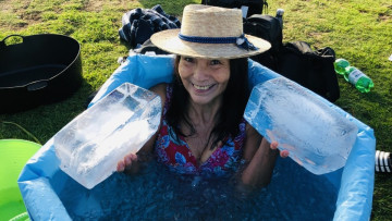 Image 5 of 8 -
Experience the Wim Hof Method to get an impression of at Image 5 of 8 -
Experience the Wim Hof Method to get an impression of at