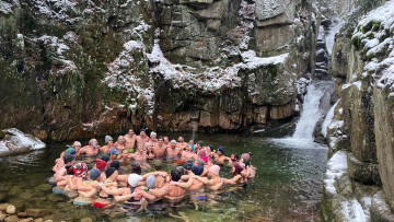 Image 2 of 12 -
Experience the Wim Hof Method to get an impression of at Image 2 of 12 -
Experience the Wim Hof Method to get an impression of at