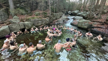 Image 3 of 5 -
Experience the Wim Hof Method to get an impression of at Image 3 of 5 -
Experience the Wim Hof Method to get an impression of at