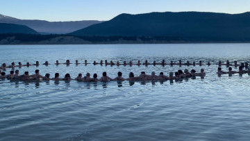 Image 1 of 9 -
Experience the Wim Hof Method to get an impression of at Image 1 of 9 -
Experience the Wim Hof Method to get an impression of at