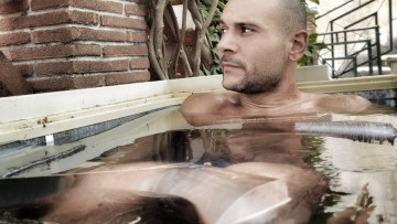 Image 1 of 2 -
Experience the Wim Hof Method to get an impression of at Image 1 of 2 -
Experience the Wim Hof Method to get an impression of at