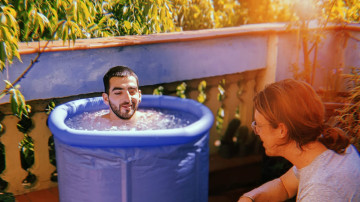 Image 6 of 8 -
Experience the Wim Hof Method to get an impression of at Image 6 of 8 -
Experience the Wim Hof Method to get an impression of at