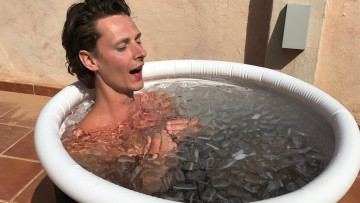 Image 4 of 4 -
Experience the Wim Hof Method to get an impression of at Image 4 of 4 -
Experience the Wim Hof Method to get an impression of at