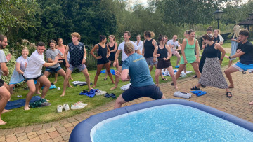 Image 2 of 4 -
Experience the Wim Hof Method to get an impression of at Image 2 of 4 -
Experience the Wim Hof Method to get an impression of at