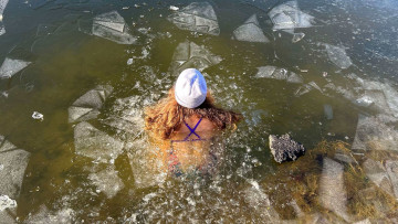 Image 4 of 5 -
            Experience the Wim Hof Method to get an impression of  at 