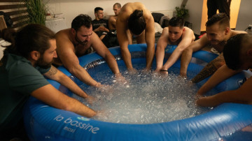 Image 3 of 3 -
Experience the Wim Hof Method to get an impression of at Image 3 of 3 -
Experience the Wim Hof Method to get an impression of at
