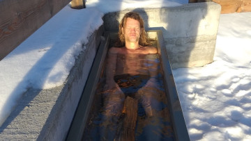 Image 4 of 4 -
Experience the Wim Hof Method to get an impression of at Image 4 of 4 -
Experience the Wim Hof Method to get an impression of at