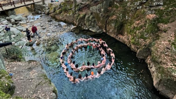 Image 5 of 8 -
Experience the Wim Hof Method to get an impression of at Image 5 of 8 -
Experience the Wim Hof Method to get an impression of at