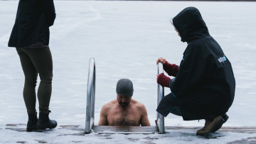 Image 10 of 11 -
Experience the Wim Hof Method to get an impression of at Image 10 of 11 -
Experience the Wim Hof Method to get an impression of at
