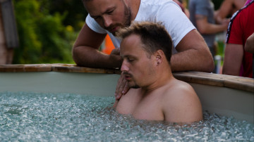 Image 8 of 9 -
Experience the Wim Hof Method to get an impression of at Image 8 of 9 -
Experience the Wim Hof Method to get an impression of at
