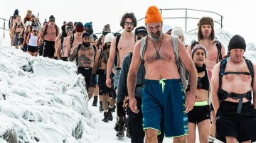 Image 2 of 10 -
Experience the Wim Hof Method to get an impression of at Image 2 of 10 -
Experience the Wim Hof Method to get an impression of at