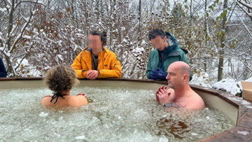 Image 6 of 6 -
Experience the Wim Hof Method to get an impression of at Image 6 of 6 -
Experience the Wim Hof Method to get an impression of at