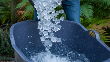 Image 2 of 6 -
Experience the Wim Hof Method to get an impression of at Image 2 of 6 -
Experience the Wim Hof Method to get an impression of at
