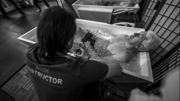 Image 3 of 5 -
Experience the Wim Hof Method to get an impression of at Image 3 of 5 -
Experience the Wim Hof Method to get an impression of at