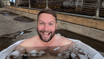 Image 5 of 12 -
Experience the Wim Hof Method to get an impression of at Image 5 of 12 -
Experience the Wim Hof Method to get an impression of at
