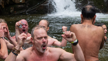 Image 4 of 4 -
Experience the Wim Hof Method to get an impression of at Image 4 of 4 -
Experience the Wim Hof Method to get an impression of at