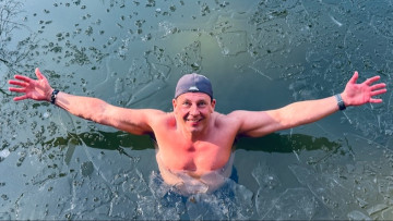 Image 6 of 12 -
Experience the Wim Hof Method to get an impression of at Image 6 of 12 -
Experience the Wim Hof Method to get an impression of at