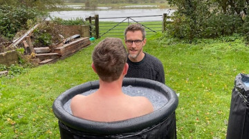 Image 4 of 9 -
Experience the Wim Hof Method to get an impression of at Image 4 of 9 -
Experience the Wim Hof Method to get an impression of at