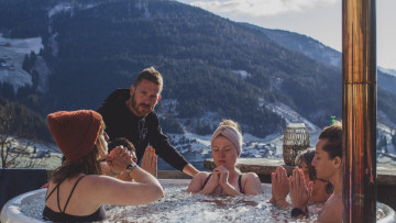 Image 8 of 10 -
Experience the Wim Hof Method to get an impression of at Image 8 of 10 -
Experience the Wim Hof Method to get an impression of at
