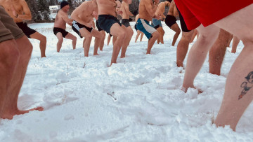Image 6 of 6 -
Experience the Wim Hof Method to get an impression of at Image 6 of 6 -
Experience the Wim Hof Method to get an impression of at