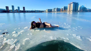 Image 3 of 8 -
Experience the Wim Hof Method to get an impression of at Image 3 of 8 -
Experience the Wim Hof Method to get an impression of at