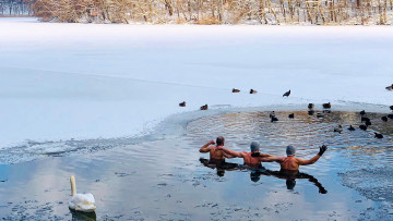 Image 5 of 12 -
            Experience the Wim Hof Method to get an impression of  at 