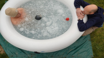 Image 5 of 5 -
Experience the Wim Hof Method to get an impression of at Image 5 of 5 -
Experience the Wim Hof Method to get an impression of at