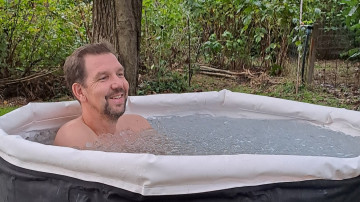 Image 1 of 5 -
Experience the Wim Hof Method to get an impression of at Image 1 of 5 -
Experience the Wim Hof Method to get an impression of at