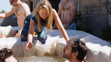 Image 2 of 14 -
Experience the Wim Hof Method to get an impression of at Image 2 of 14 -
Experience the Wim Hof Method to get an impression of at