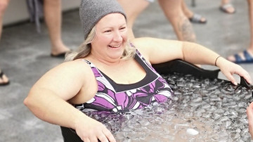 Image 12 of 31 -
Experience the Wim Hof Method to get an impression of at Image 12 of 31 -
Experience the Wim Hof Method to get an impression of at