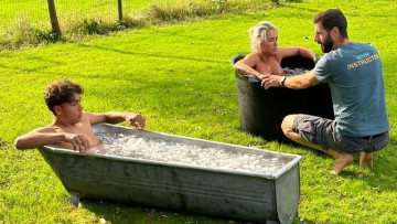 Image 11 of 12 -
Experience the Wim Hof Method to get an impression of at Image 11 of 12 -
Experience the Wim Hof Method to get an impression of at