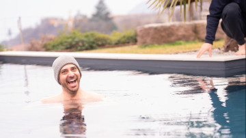 Image 2 of 5 -
Experience the Wim Hof Method to get an impression of at Image 2 of 5 -
Experience the Wim Hof Method to get an impression of at