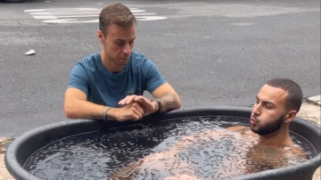 Image 11 of 11 -
Experience the Wim Hof Method to get an impression of at Image 11 of 11 -
Experience the Wim Hof Method to get an impression of at