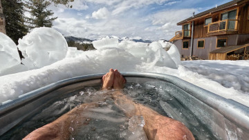 Image 13 of 13 -
Experience the Wim Hof Method to get an impression of at Image 13 of 13 -
Experience the Wim Hof Method to get an impression of at