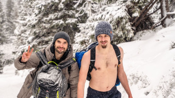 Image 6 of 9 -
Experience the Wim Hof Method to get an impression of at Image 6 of 9 -
Experience the Wim Hof Method to get an impression of at