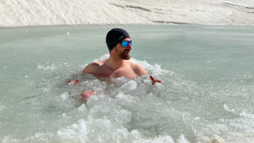 Image 4 of 6 -
Experience the Wim Hof Method to get an impression of at Image 4 of 6 -
Experience the Wim Hof Method to get an impression of at