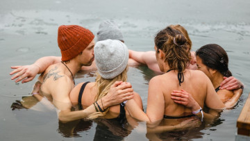 Image 1 of 38 -
Experience the Wim Hof Method to get an impression of at Image 1 of 38 -
Experience the Wim Hof Method to get an impression of at
