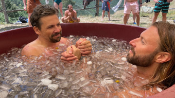 Image 4 of 12 -
Experience the Wim Hof Method to get an impression of at Image 4 of 12 -
Experience the Wim Hof Method to get an impression of at