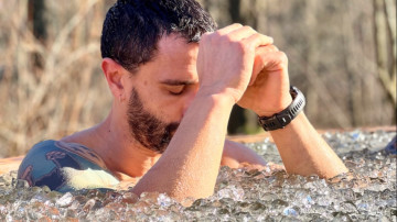 Image 2 of 3 -
Experience the Wim Hof Method to get an impression of at Image 2 of 3 -
Experience the Wim Hof Method to get an impression of at