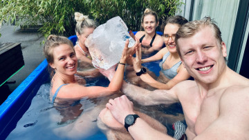 Image 8 of 12 -
Experience the Wim Hof Method to get an impression of at Image 8 of 12 -
Experience the Wim Hof Method to get an impression of at