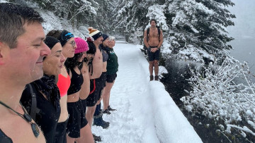 Image 10 of 23 -
Experience the Wim Hof Method to get an impression of at Image 10 of 23 -
Experience the Wim Hof Method to get an impression of at