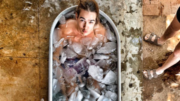 Image 12 of 15 -
Experience the Wim Hof Method to get an impression of at Image 12 of 15 -
Experience the Wim Hof Method to get an impression of at