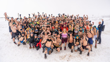 Image 1 of 11 -
Experience the Wim Hof Method to get an impression of at Image 1 of 11 -
Experience the Wim Hof Method to get an impression of at